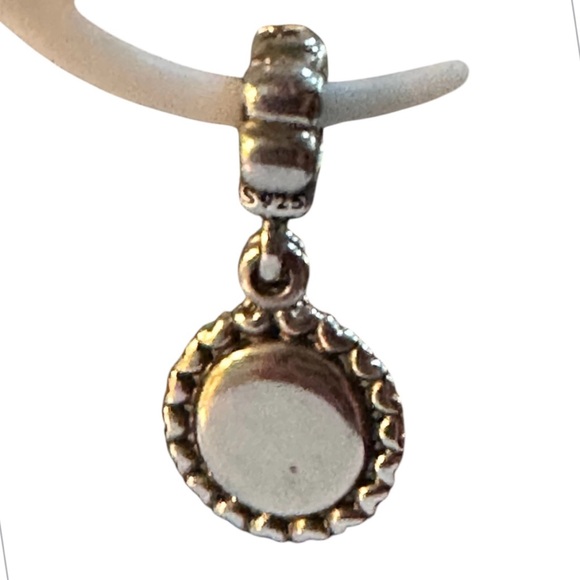 RETIRED Pandora “Loving Aunt” Dangle Charm. - Picture 2 of 2